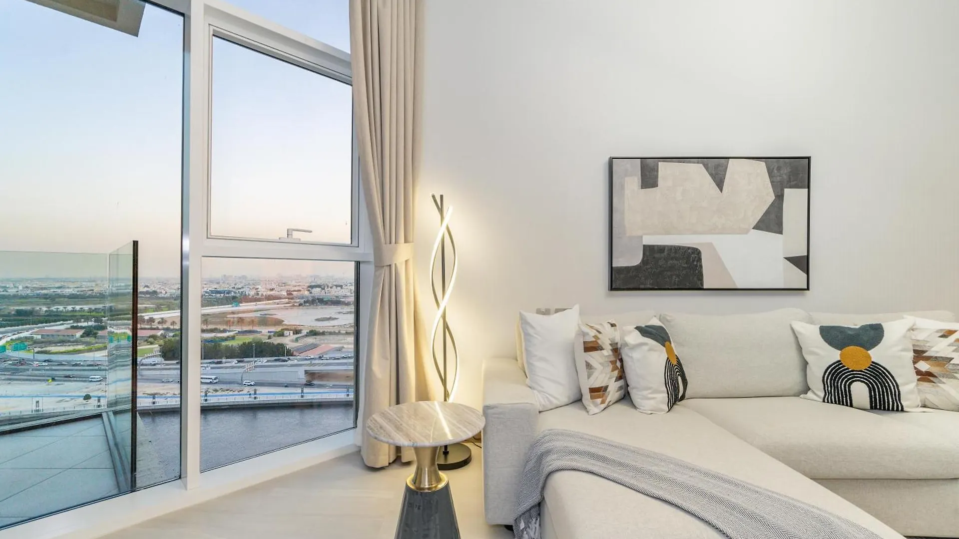 Premium 2Br Missoni Home Fully Furnished Style Dubái