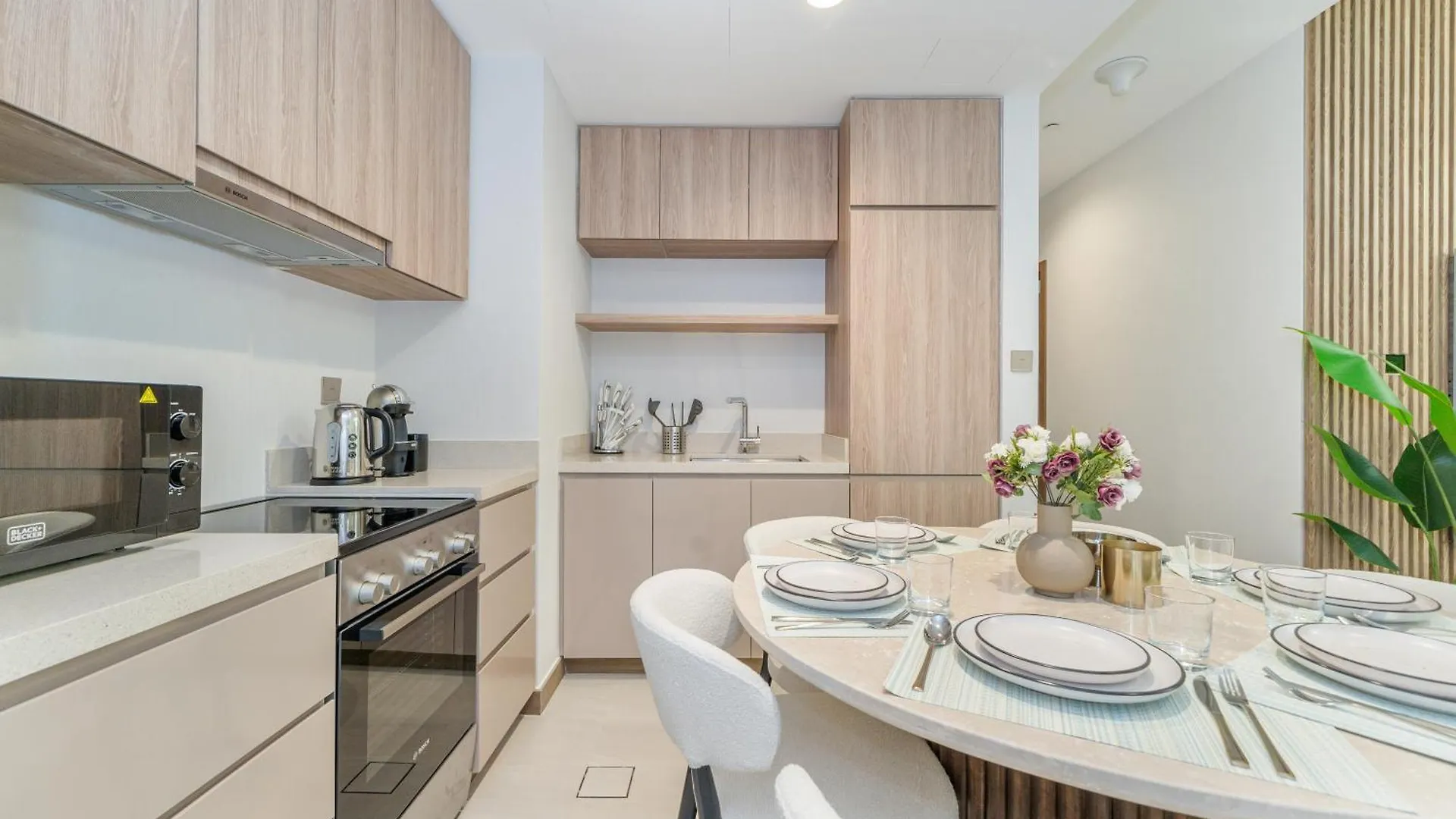Apartment Premium 2Br Missoni Home Fully Furnished Style Dubai